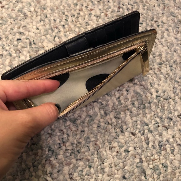 Kate Spade Darcy Slim Bifold Wallet 12 Card Slots Gold Black Polka Dot - Picture 5 of 14